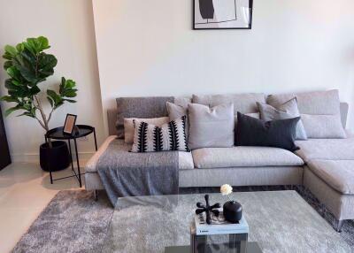 2 bed Condo in Fullerton Sukhumvit Khlongtoei Sub District C019231