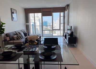 2 bed Condo in Fullerton Sukhumvit Khlongtoei Sub District C019231