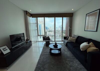 2 bed Condo in Fullerton Sukhumvit Khlongtoei Sub District C019230