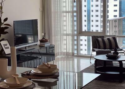 2 bed Condo in Fullerton Sukhumvit Khlongtoei Sub District C019230