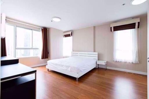 2 bed Condo in Condo One X Sukhumvit 26 Khlongtan Sub District C019221