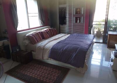 1 bed Condo in Pearl Garden Bang Rak District C019201