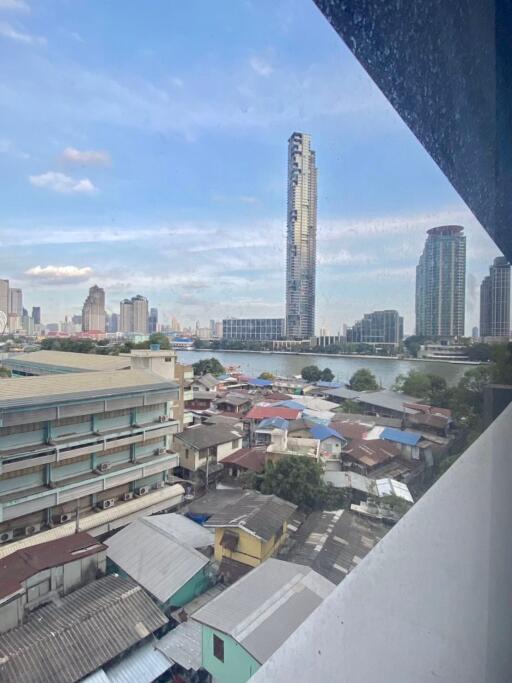 1 bed Condo in Chapter Charoennakhorn-Riverside Banglamphulang Sub District C019196