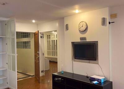 2 bed Condo in Prime Mansion Promsri Khlong Tan Nuea Sub District C019193