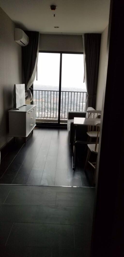 1 bed Condo in C Ekkamai Khlong Tan Nuea Sub District C019191