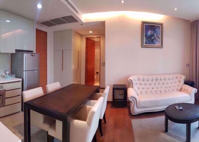 2 bed Condo in The Address Sukhumvit 28 Khlongtan Sub District C019185