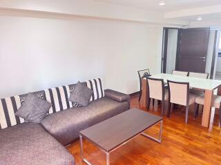 2 bed Condo in Baan Sukhumvit 14 Khlongtoei District C019181