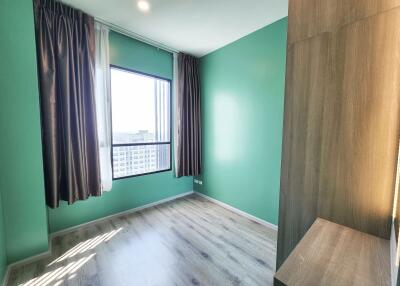 2 bed Condo in Knightsbridge Collage - Ramkhamhaeng Huamak Sub District C019174