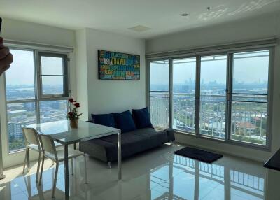 2 bed Condo in Aspire Sukhumvit 48 Phra Khanong Sub District C019153