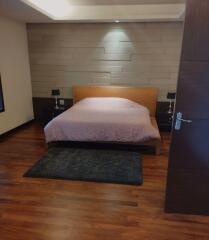 3 bed Condo in L6 Residence Sathon District C019148