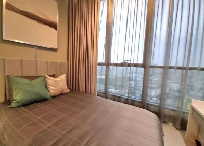 2 bed Condo in The Room Sathorn-St.Louis Thung Wat Don Sub District C019143