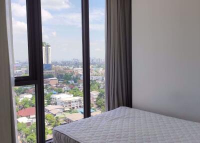 2 bed Condo in Mazarine Ratchayothin Chankasem Sub District C019117