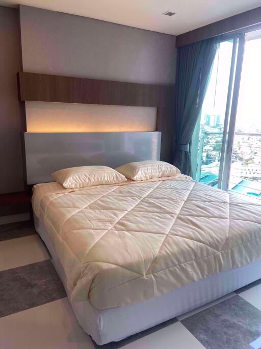 1 bed Condo in Le Luk Phrakhanongnuea Sub District C019098