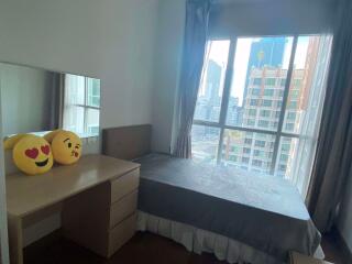 2 bed Condo in The Address Chidlom Lumphini Sub District C019096