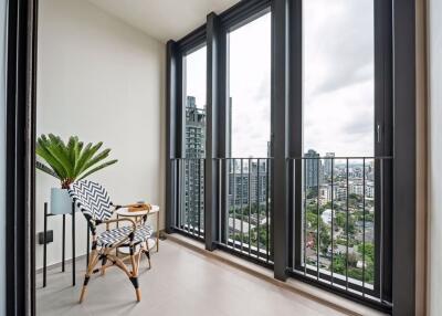 1 bed Condo in BEATNIQ Sukhumvit 32 Khlongtan Sub District C019087