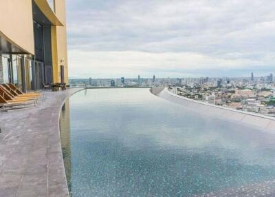 1 bed Condo in The Lumpini 24 Khlongtan Sub District C019086