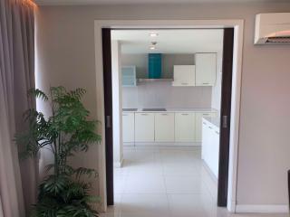 3 bed Condo in Romsai Residence Khlong Tan Nuea Sub District C019083