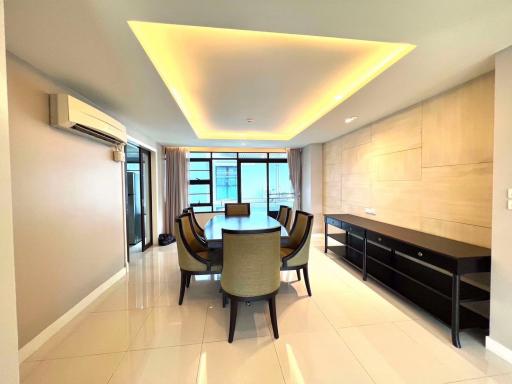 3 bed Condo in Romsai Residence Khlong Tan Nuea Sub District C019079