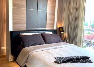 2 bed Condo in The Raffles Huai Khwang District C019054