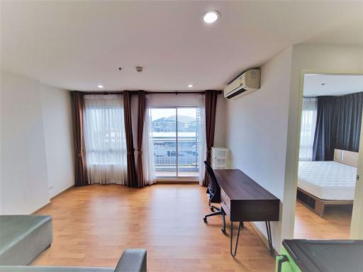 2 bed Condo in The President Sathorn-Ratchaphruek Pakkhlongphasicharoen Sub District C019035