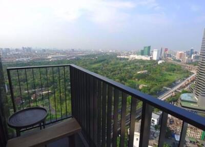 2 bed Condo in THE LINE Jatujak-Mochit Chomphon Sub District C019022