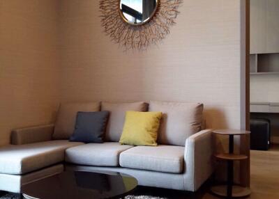 3 bed Condo in The Diplomat Sathorn Silom Sub District C019018