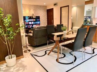 2 bed Condo in Sukhumvit Living Town Khlong Toei Nuea Sub District C019016