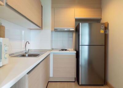 2 bed Condo in Rhythm Ratchada Samsennok Sub District C019007