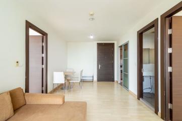 2 bed Condo in Rhythm Ratchada Samsennok Sub District C019007