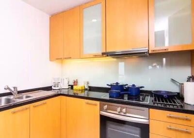 2 bed Condo in Ascott Sky Villas Sathorn Yan Nawa Sub District C018997