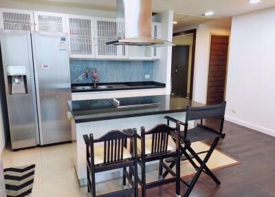 3 bed Duplex in Watermark Chaophraya Khlong Ton Sai Sub District D018991