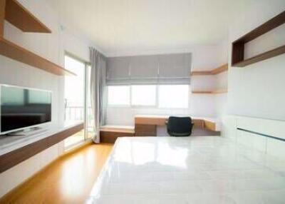 2 bed Condo in Supalai Park Ekkamai-Thonglor Bangkapi Sub District C018966