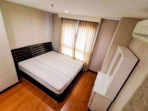 2 bed Condo in Belle Grand Rama 9 Huai Khwang Sub District C018943