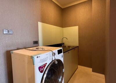 1 bed Condo in State Tower Silom Sub District C018936