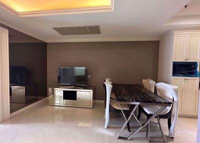 1 bed Condo in State Tower Silom Sub District C018934