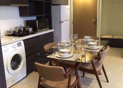 2 bed Condo in Downtown Forty Nine Khlong Tan Nuea Sub District C018930