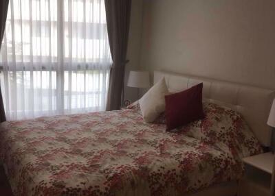 2 bed Condo in Downtown Forty Nine Khlong Tan Nuea Sub District C018930