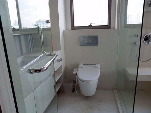 1 ห้องนอน, 1 ห้องน้ำ คอนโด ราคา ฿ 50,000/เดือน