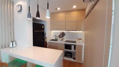 2 bed Condo in Lumpini Place Ratchada-Sathu Chong Nonsi Sub District C018921