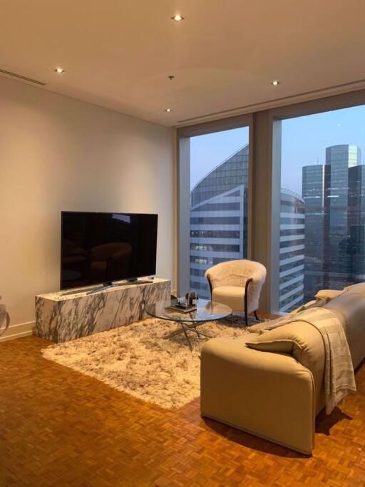 2 bed Condo in The Ritz-Carlton Residences at MahaNakhon Bang Rak District C018917