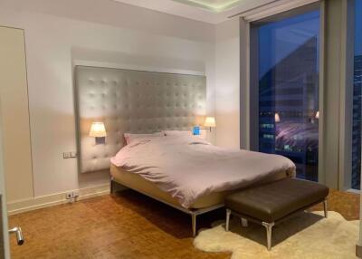 2 bed Condo in The Ritz-Carlton Residences at MahaNakhon Bang Rak District C018917
