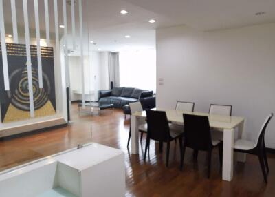 3 bed Condo in Grand Langsuan Lumphini Sub District C018905