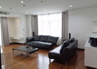 3 bed Condo in Grand Langsuan Lumphini Sub District C018905