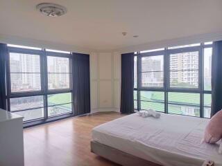 2 bed Condo in The Waterford Park Sukhumvit 53 Khlong Tan Nuea Sub District C018902