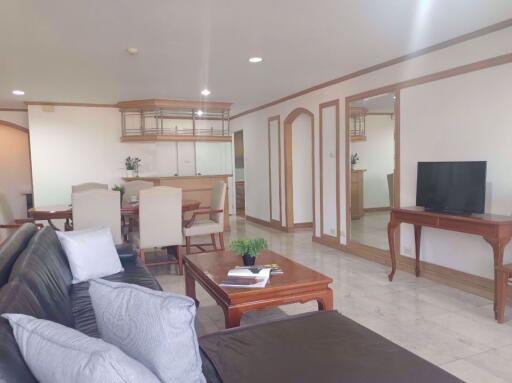 3 bed Condo in The Waterford Park Sukhumvit 53 Khlong Tan Nuea Sub District C018899