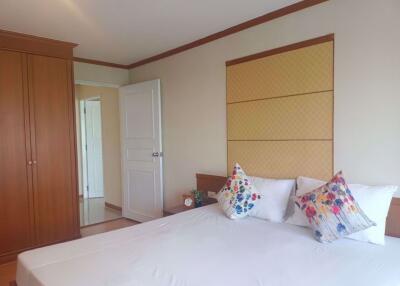 2 bed Condo in The Waterford Park Sukhumvit 53 Khlong Tan Nuea Sub District C018898
