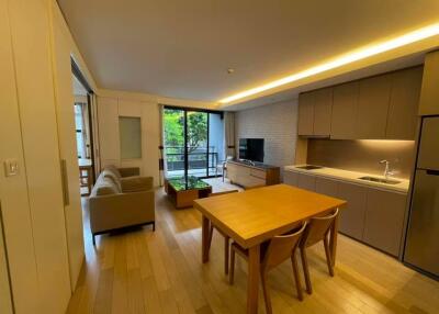 1 bed Condo in MODE Sukhumvit 61 Khlong Tan Nuea Sub District C018884