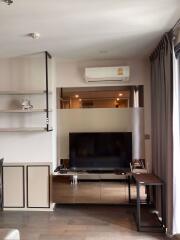 1 bed Condo in Ideo Q Siam - Ratchathewi Thanonphayathai Sub District C018881