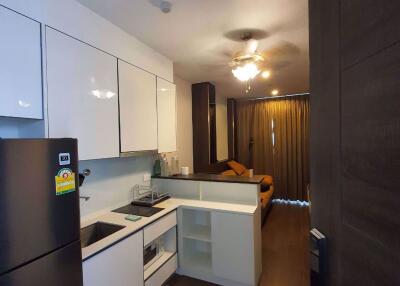 1 bed Condo in C Ekkamai Khlong Tan Nuea Sub District C018867