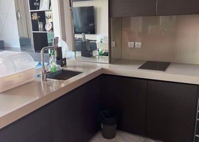 1 bed Condo in Saladaeng One Silom Sub District C018833